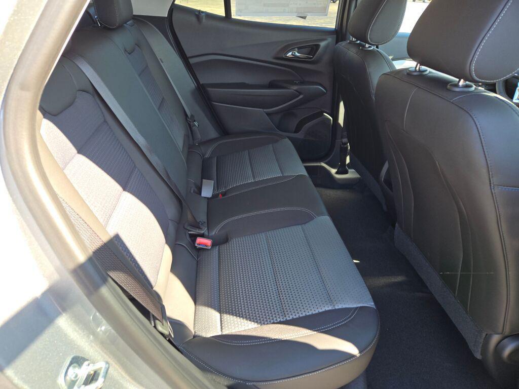 new 2026 Chevrolet Trax car, priced at $25,285