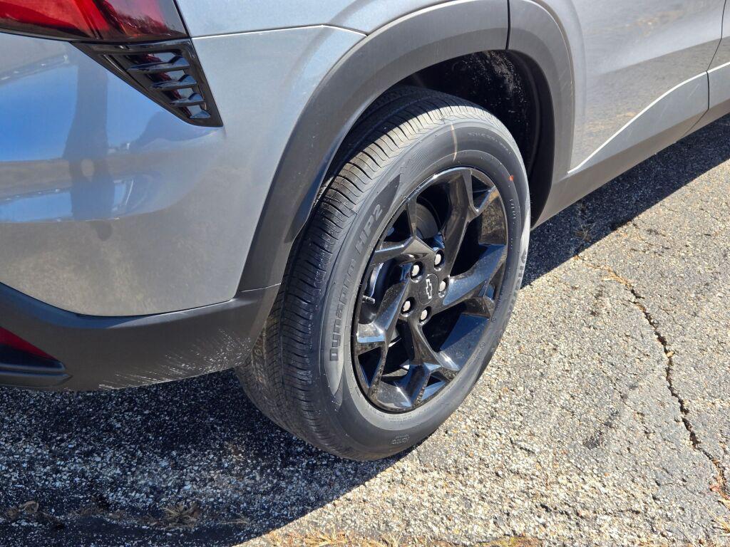 new 2026 Chevrolet Trax car, priced at $25,285