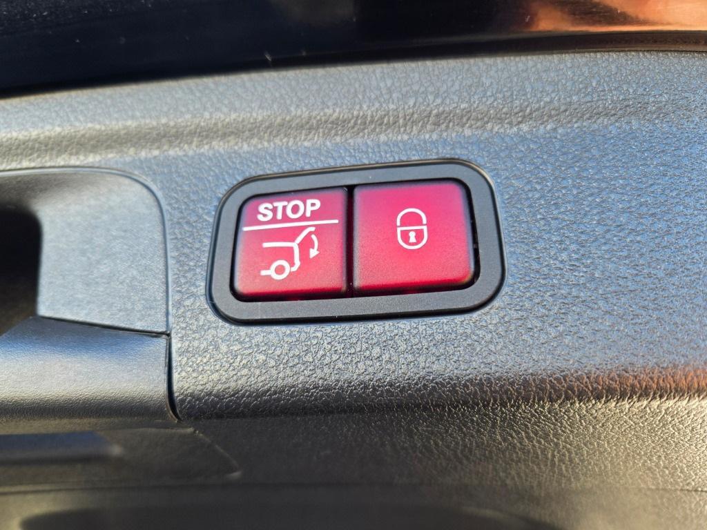 used 2024 Mercedes-Benz GLE 350 car, priced at $49,950