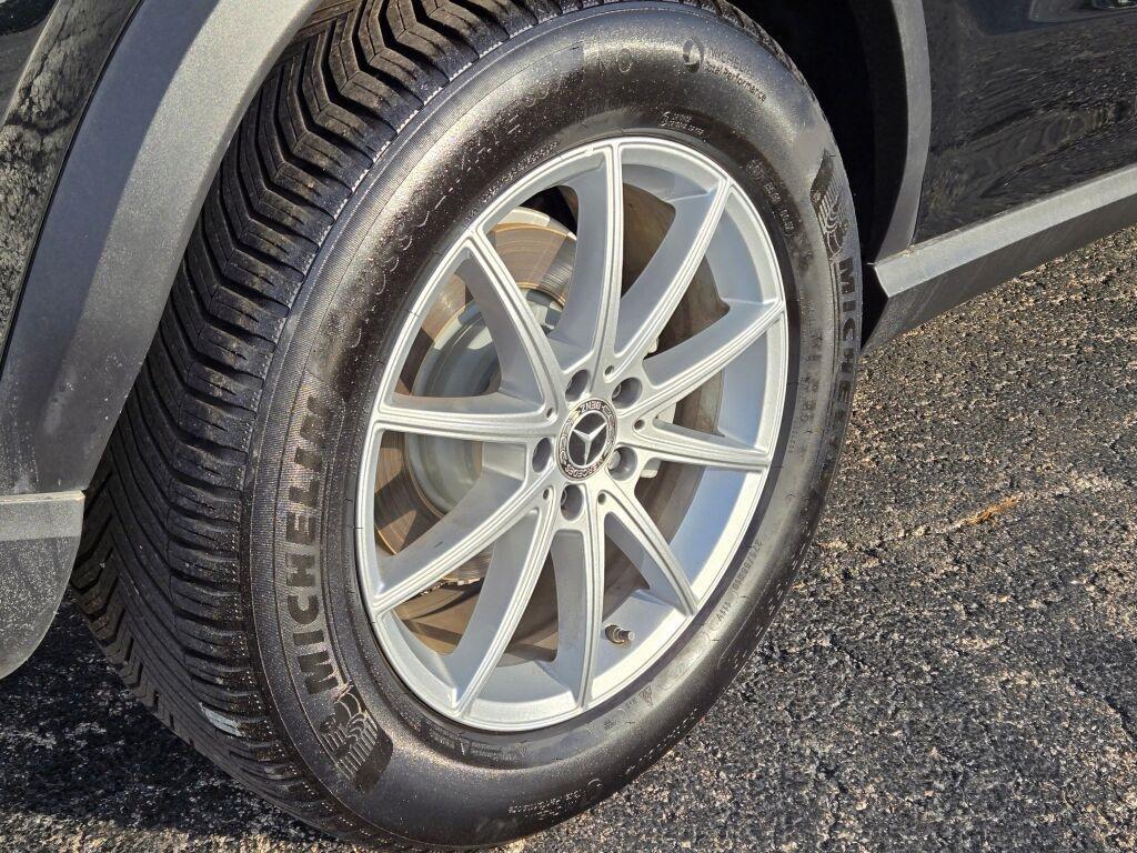 used 2024 Mercedes-Benz GLE 350 car, priced at $53,400