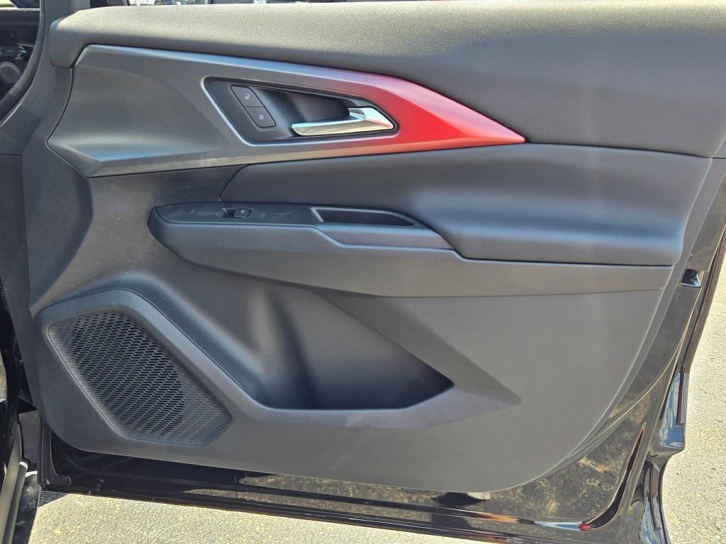 new 2025 Chevrolet Equinox EV car, priced at $38,914