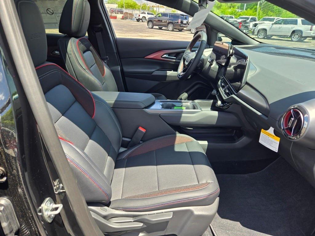 new 2025 Chevrolet Equinox EV car, priced at $38,914