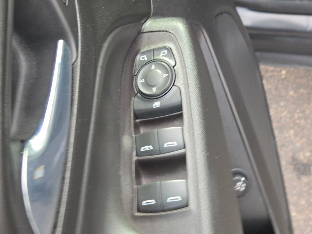 used 2021 Chevrolet Equinox car, priced at $16,977