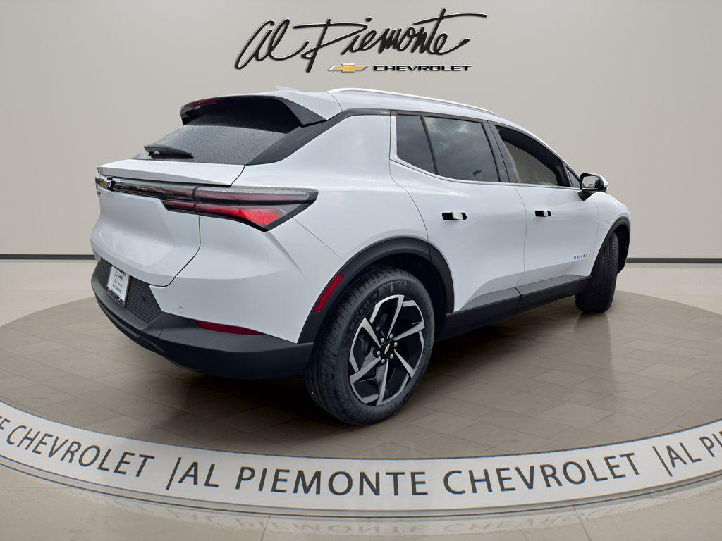 new 2026 Chevrolet Equinox EV car, priced at $31,078