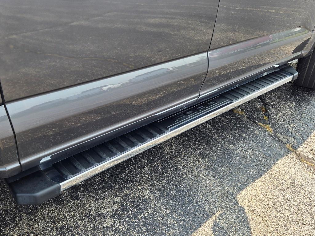 used 2021 Ford F-150 car, priced at $32,350