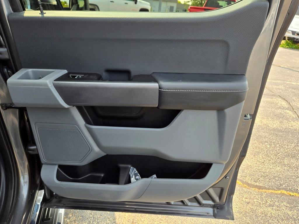 used 2021 Ford F-150 car, priced at $32,350