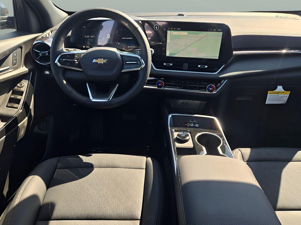 new 2026 Chevrolet Equinox car, priced at $37,360