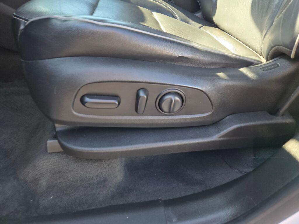 used 2020 Chevrolet Traverse car, priced at $22,750