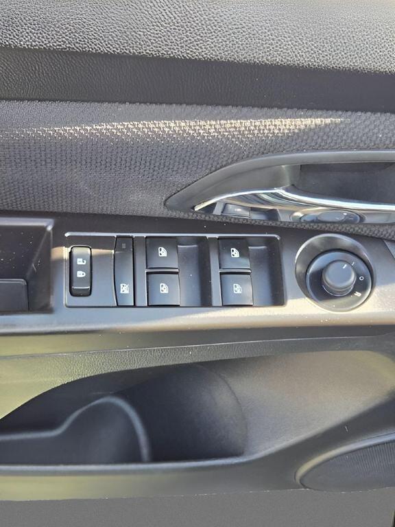 used 2015 Chevrolet Cruze car, priced at $6,350