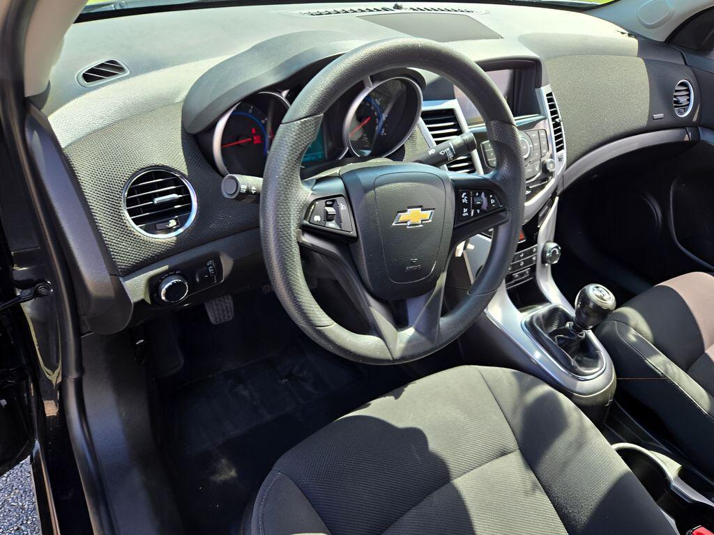 used 2015 Chevrolet Cruze car, priced at $6,350