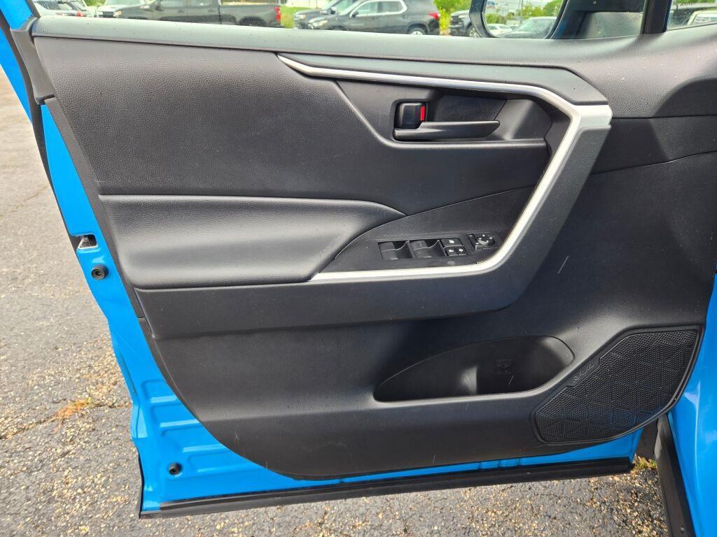 used 2021 Toyota RAV4 car, priced at $21,850