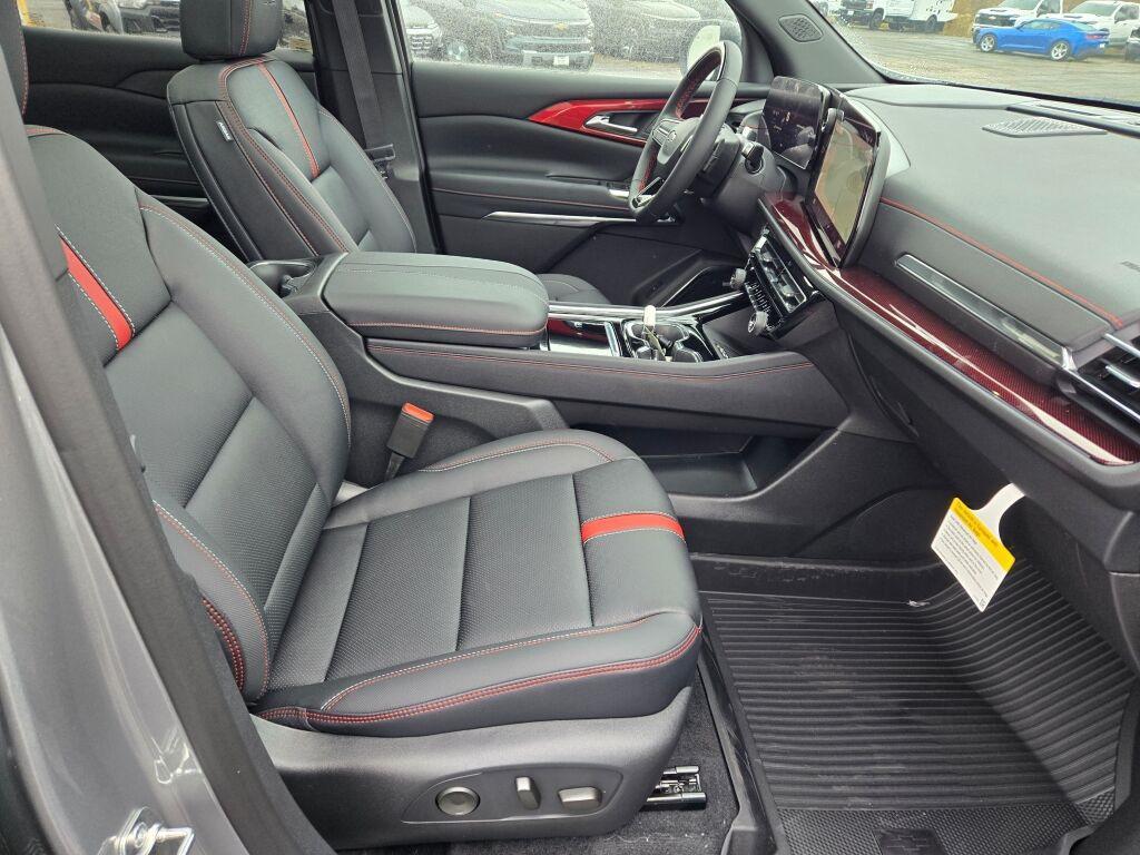 new 2026 Chevrolet Traverse car, priced at $54,497