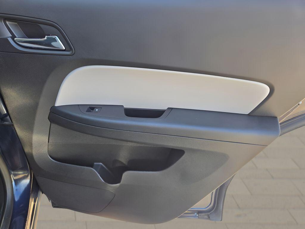 used 2016 Chevrolet Equinox car, priced at $14,900