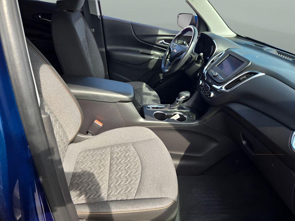 used 2022 Chevrolet Equinox car, priced at $18,950
