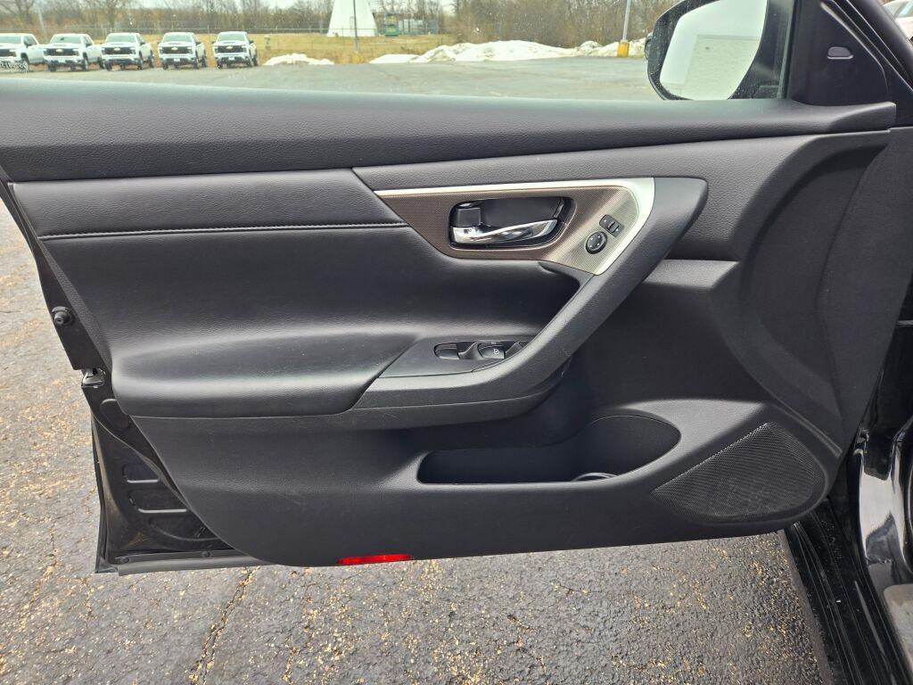 used 2013 Nissan Altima car, priced at $5,850