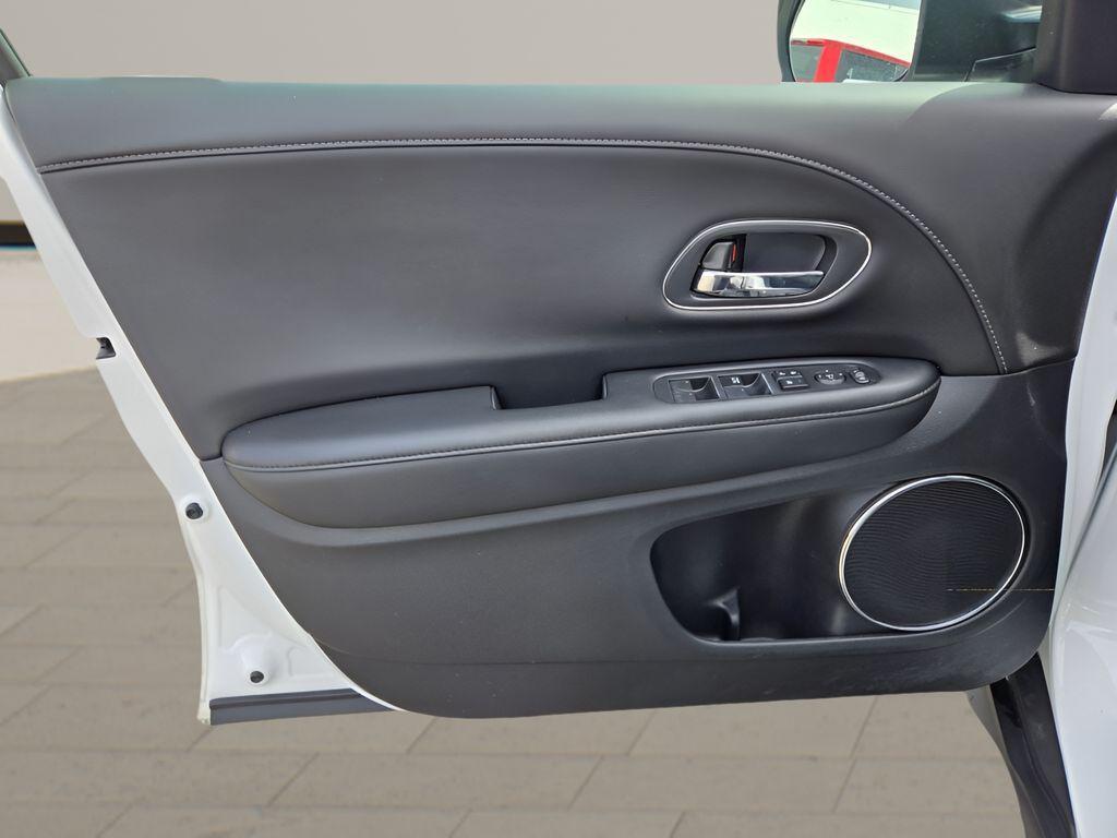 used 2022 Honda HR-V car, priced at $21,950