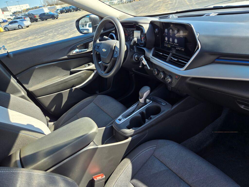 used 2024 Chevrolet Trax car, priced at $19,450