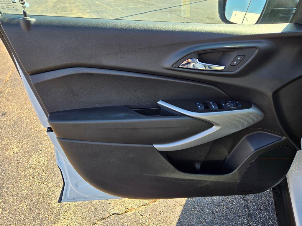 used 2024 Chevrolet Trax car, priced at $19,450