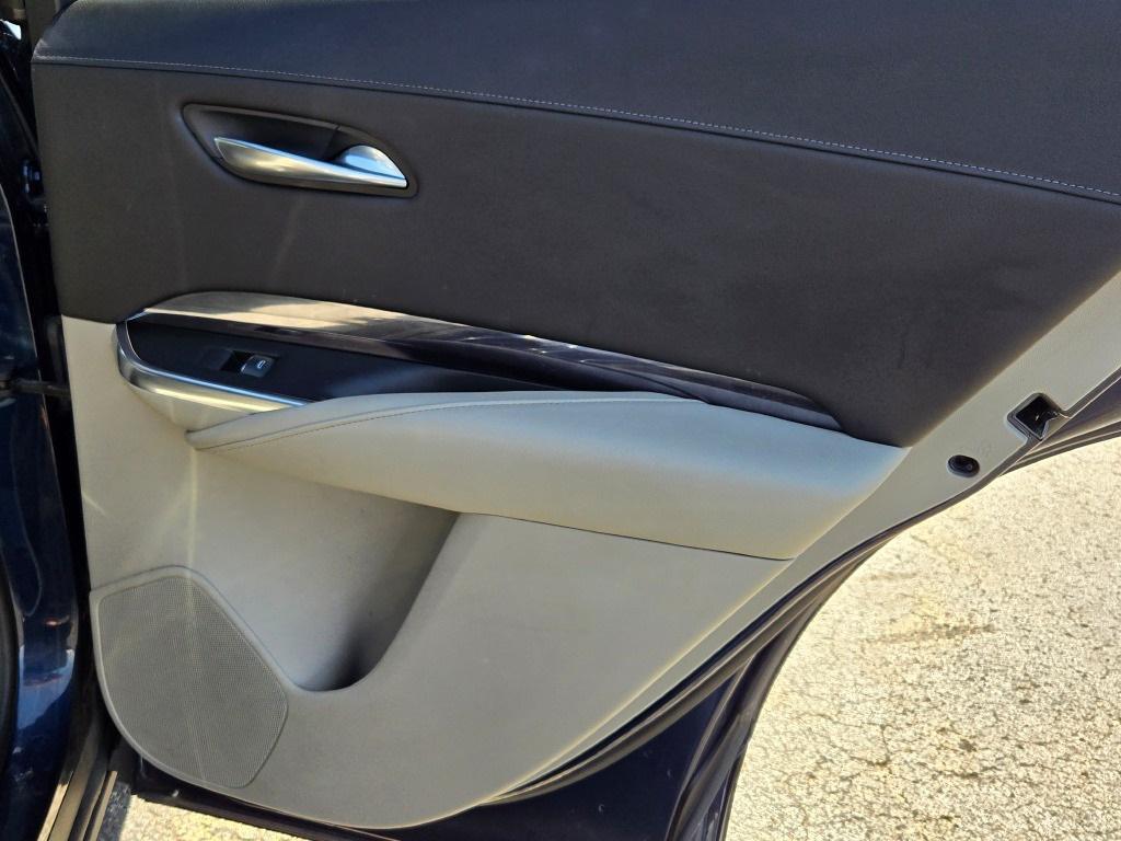 used 2021 Cadillac XT4 car, priced at $24,300