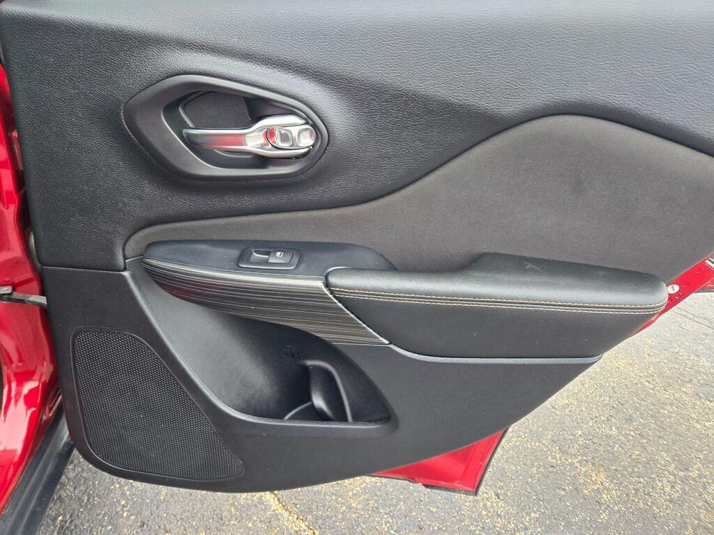 used 2017 Jeep Cherokee car, priced at $11,679