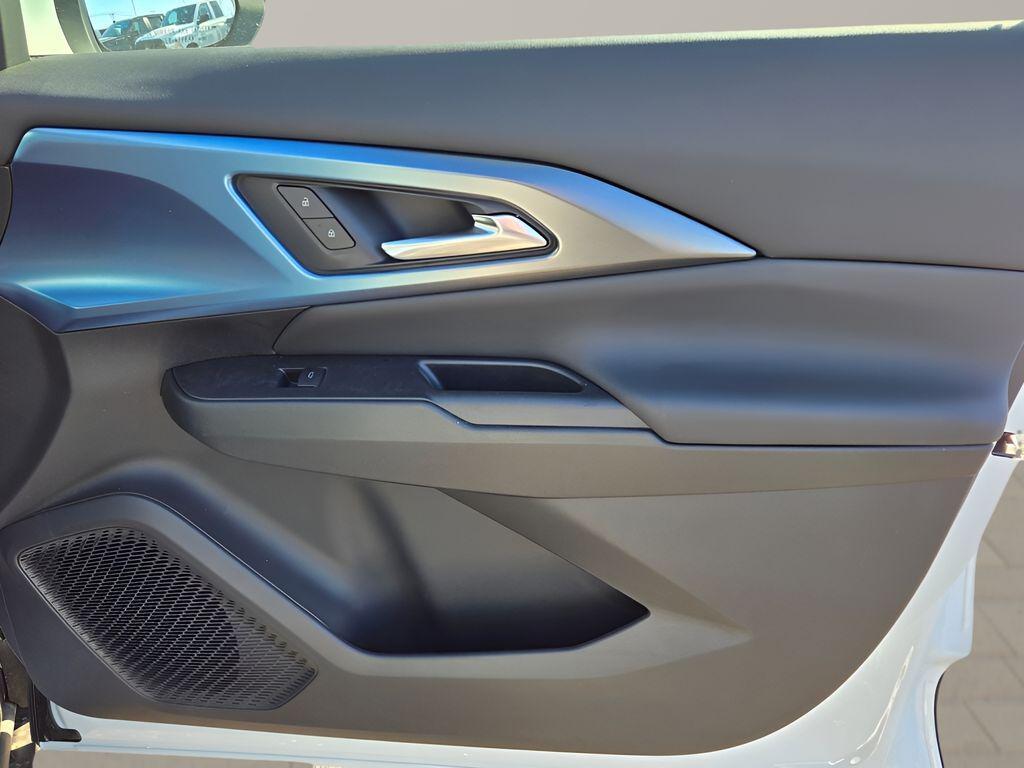 new 2026 Chevrolet Equinox EV car, priced at $38,639