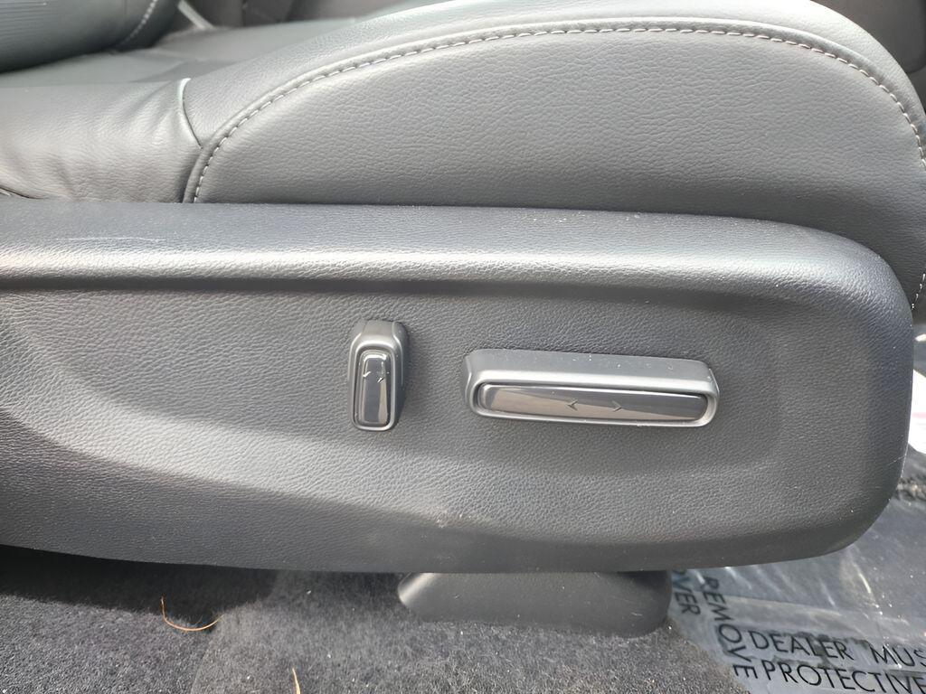 used 2022 Honda CR-V Hybrid car, priced at $26,888