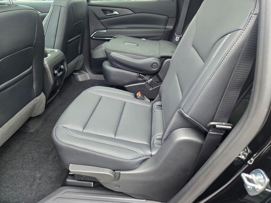 new 2026 Chevrolet Traverse car, priced at $45,920