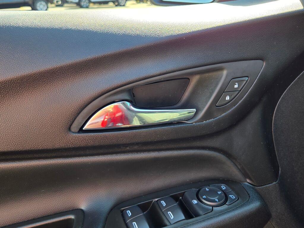 used 2024 Chevrolet Equinox car, priced at $18,540