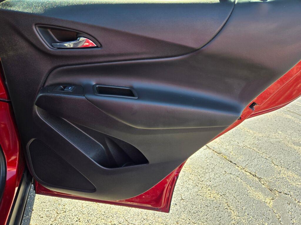 used 2024 Chevrolet Equinox car, priced at $18,540