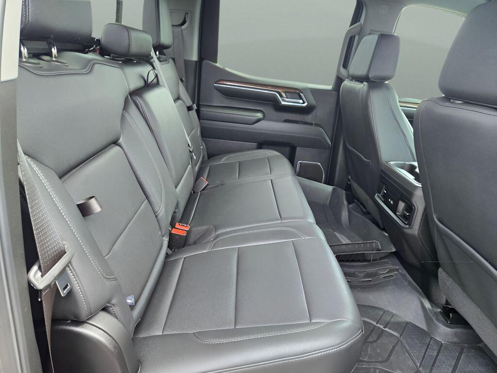 used 2024 Chevrolet Silverado 1500 car, priced at $52,950