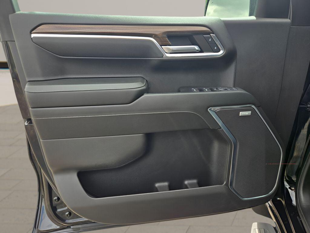 used 2024 Chevrolet Silverado 1500 car, priced at $52,950