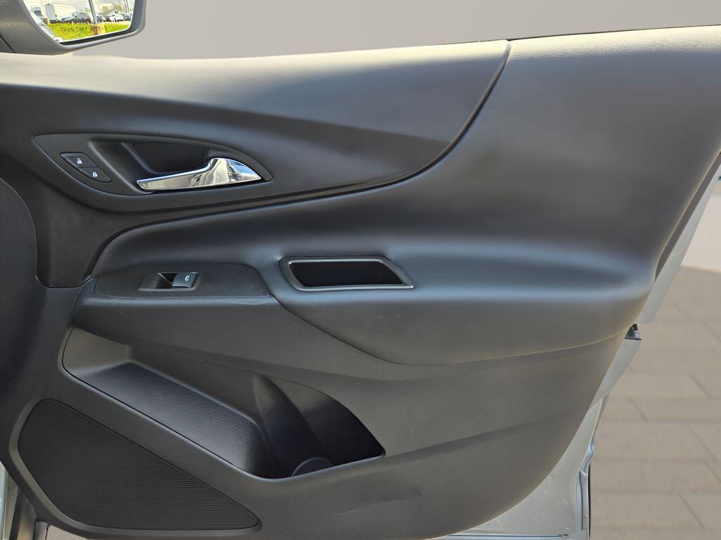 used 2023 Chevrolet Equinox car, priced at $20,990
