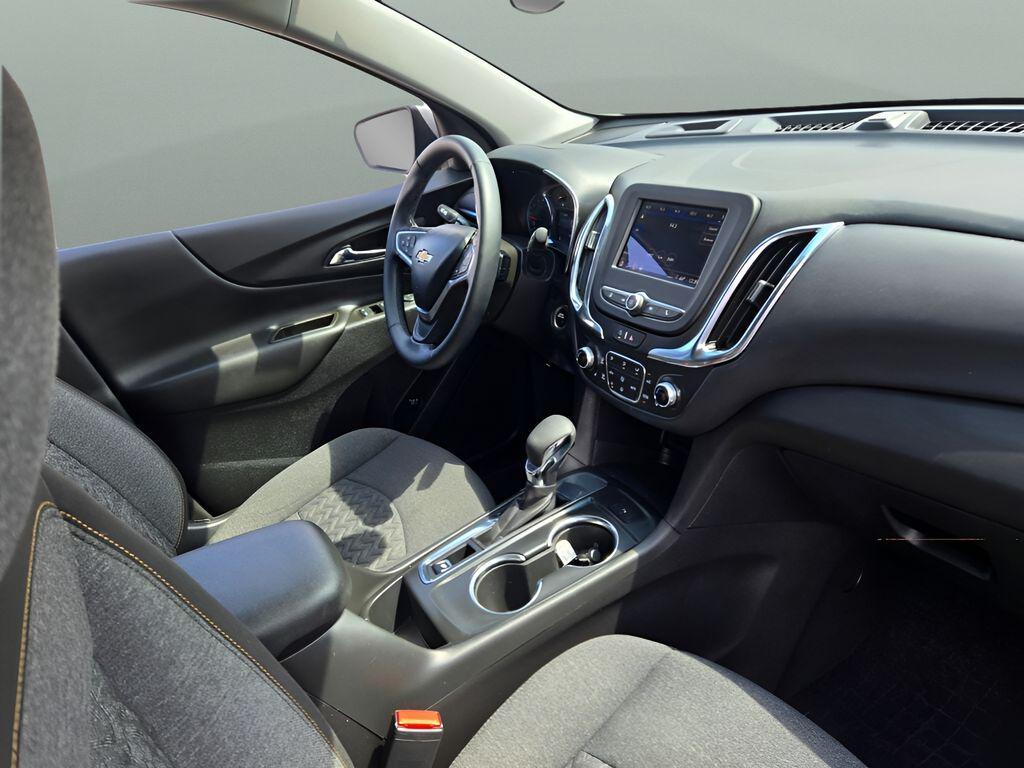 used 2023 Chevrolet Equinox car, priced at $20,990