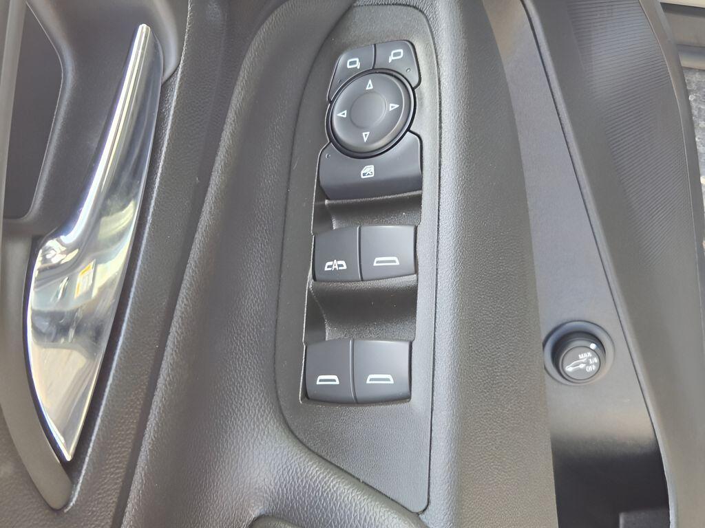 used 2023 Chevrolet Equinox car, priced at $20,990