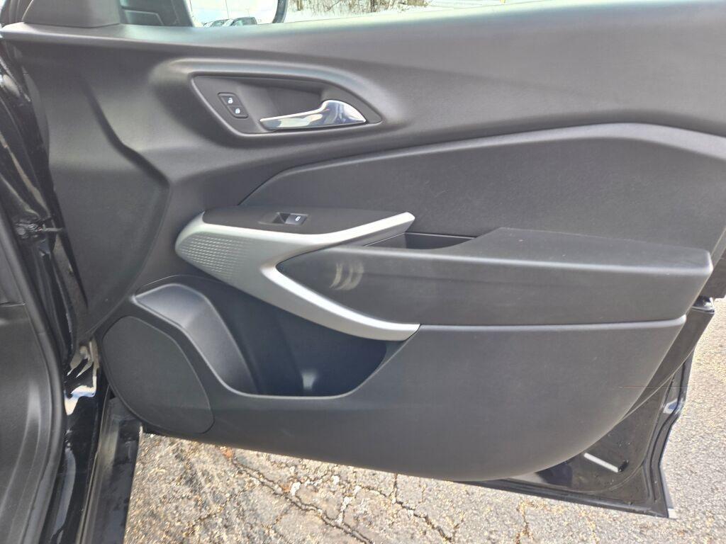 used 2024 Chevrolet Trax car, priced at $20,850