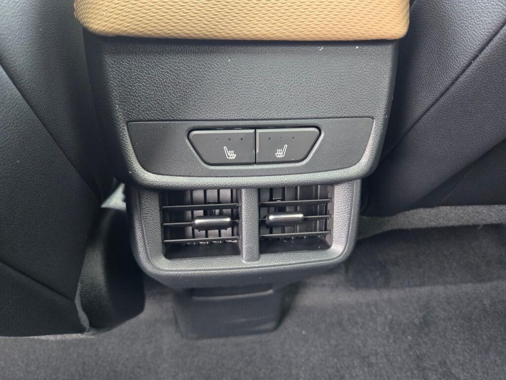 new 2026 Chevrolet Equinox car, priced at $33,997