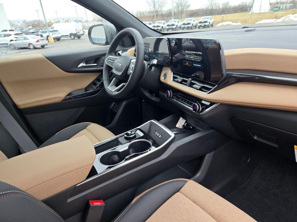 new 2026 Chevrolet Equinox car, priced at $33,997