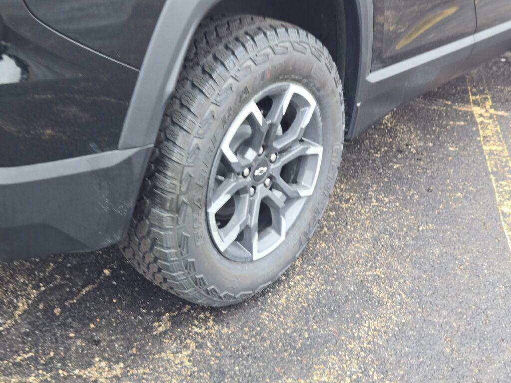 new 2026 Chevrolet Equinox car, priced at $34,907