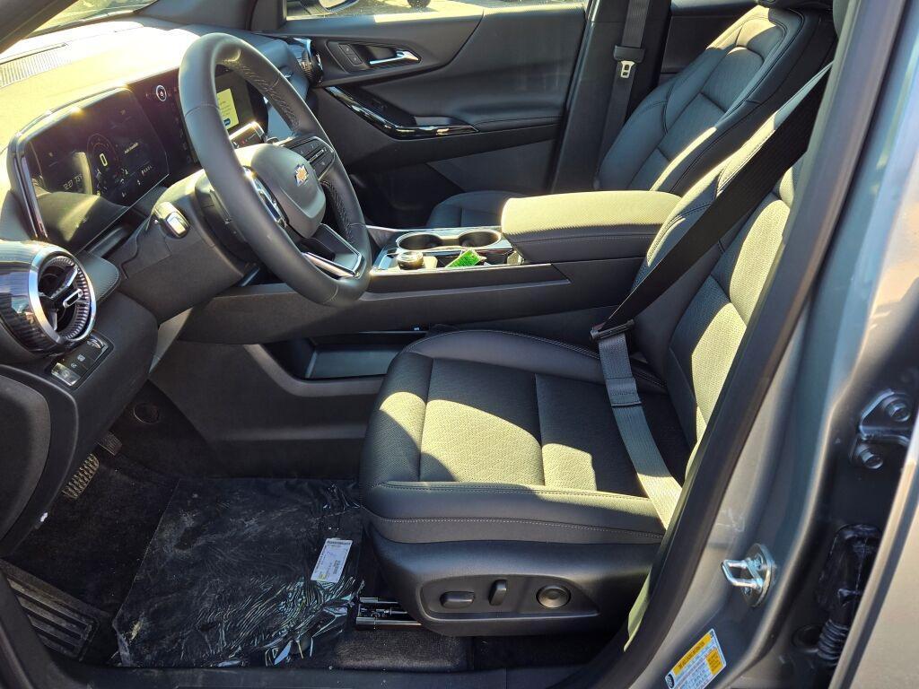 new 2026 Chevrolet Equinox car, priced at $26,997