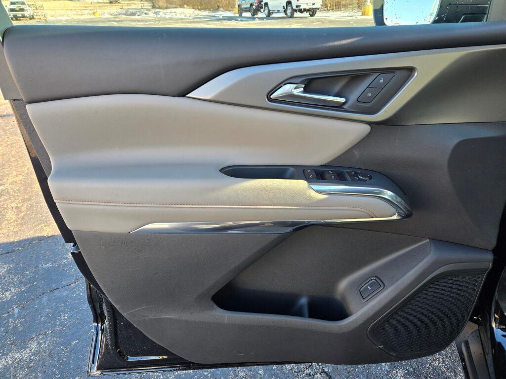 new 2026 Chevrolet Traverse car, priced at $46,545