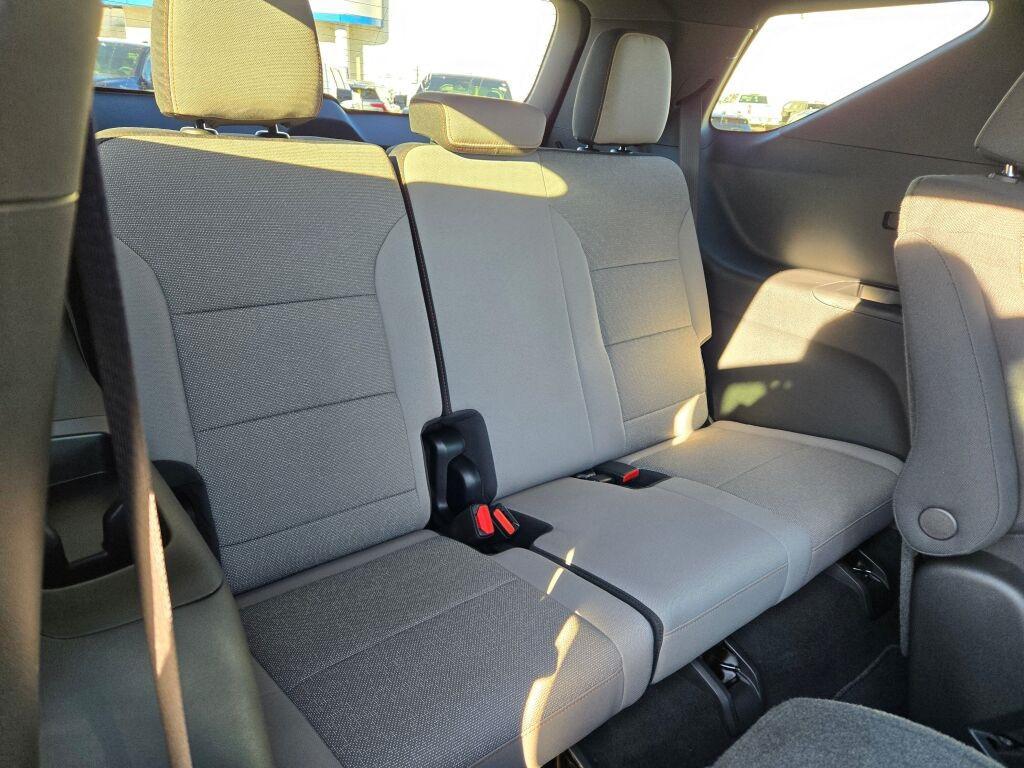 new 2026 Chevrolet Traverse car, priced at $46,545