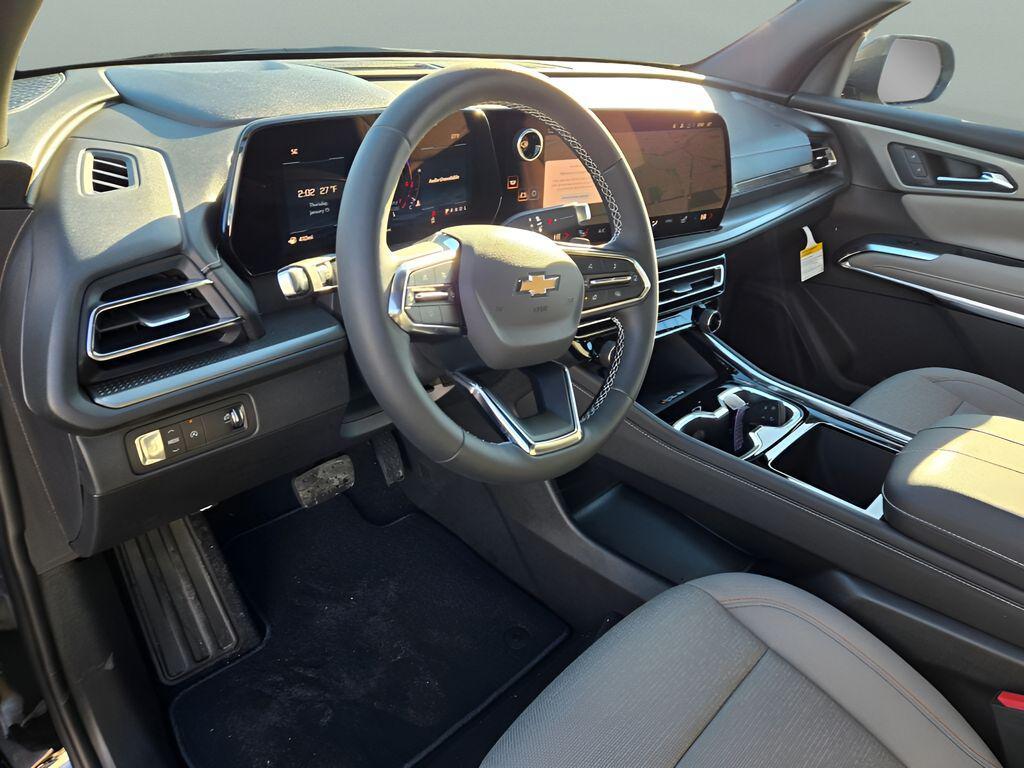 new 2026 Chevrolet Traverse car, priced at $46,545