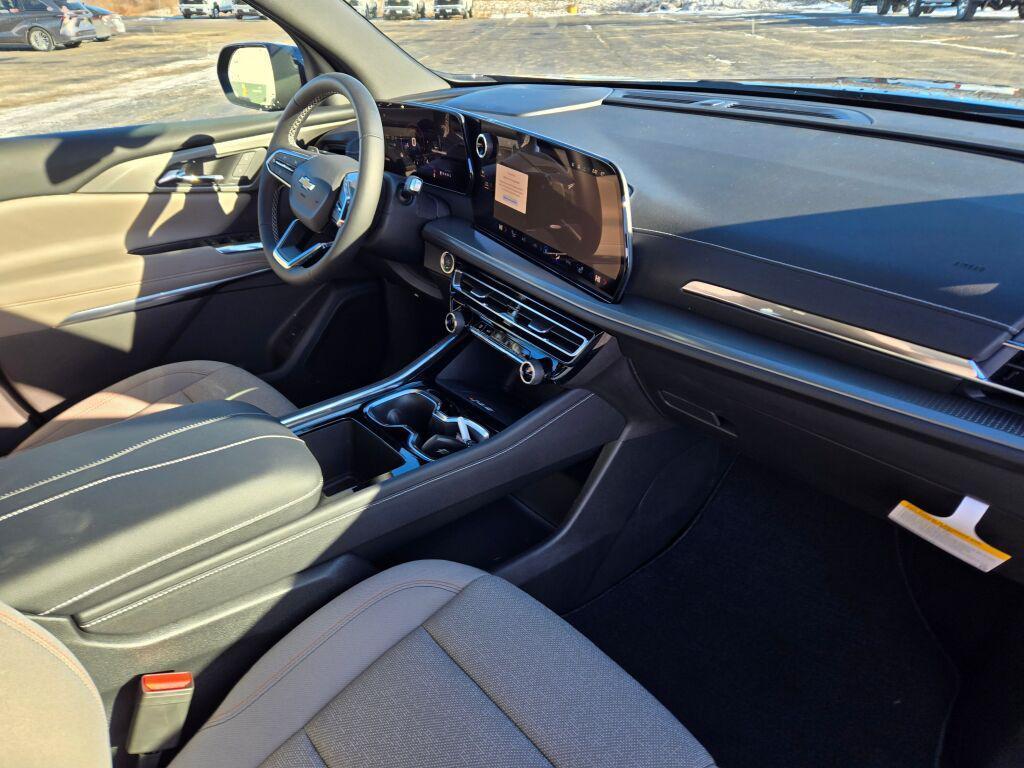 new 2026 Chevrolet Traverse car, priced at $46,545