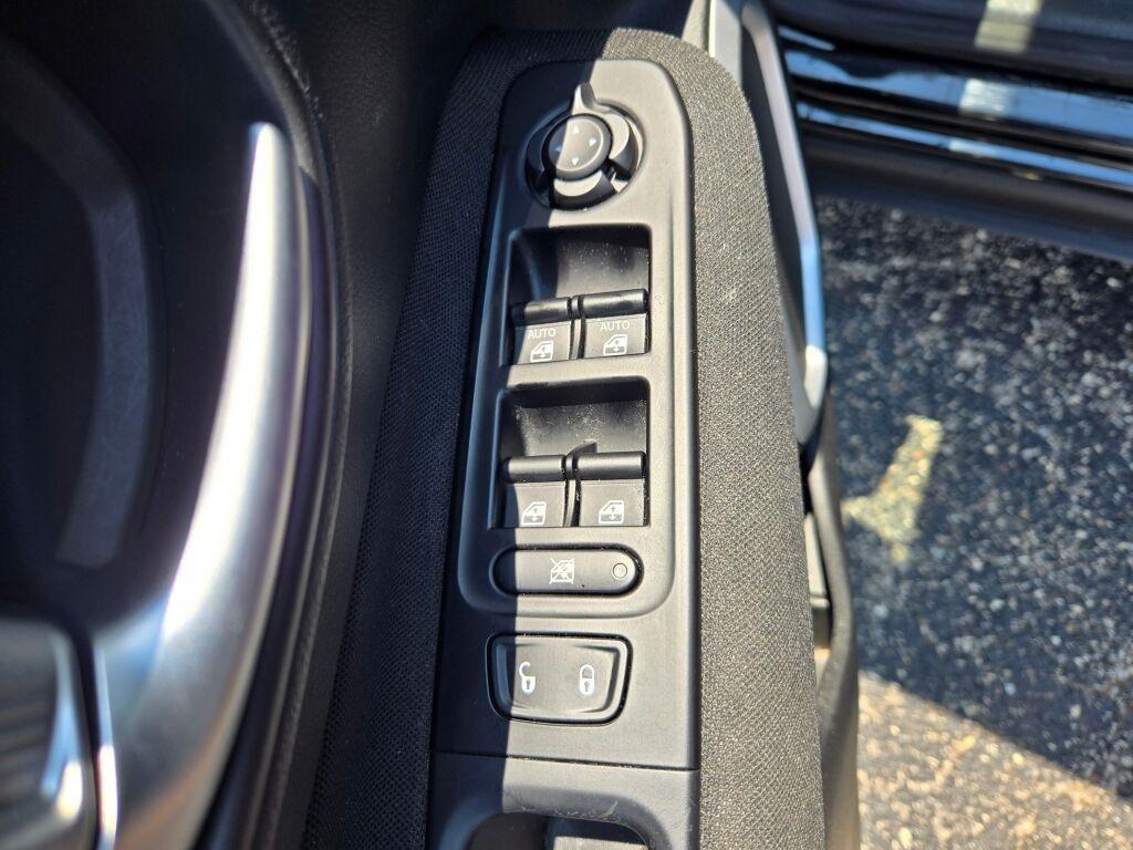 used 2021 Jeep Renegade car, priced at $15,600