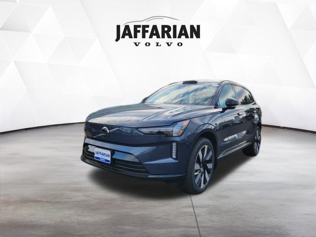 new 2025 Volvo EX90 car, priced at $85,630