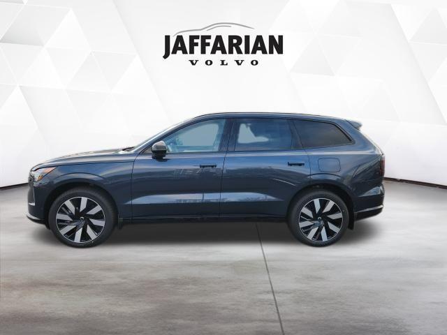 new 2025 Volvo EX90 car, priced at $85,630