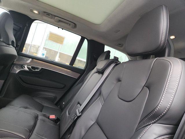 new 2026 Volvo XC90 Plug-In Hybrid car, priced at $90,910