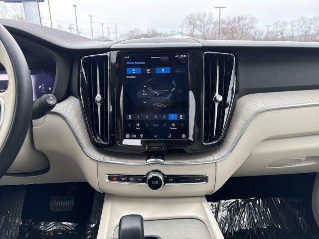 used 2023 Volvo XC60 car, priced at $33,500