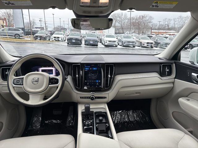 used 2023 Volvo XC60 car, priced at $33,500