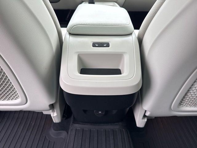 used 2023 Volvo XC60 car, priced at $33,500